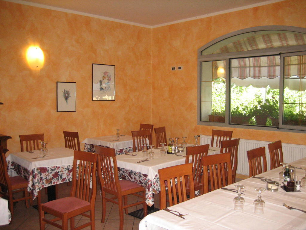 Albergo Ristorante Sterlina Grizzana Room photo